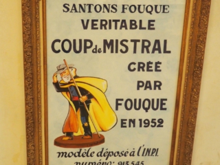 Le Coup de Mistral ©Santons Fouque
