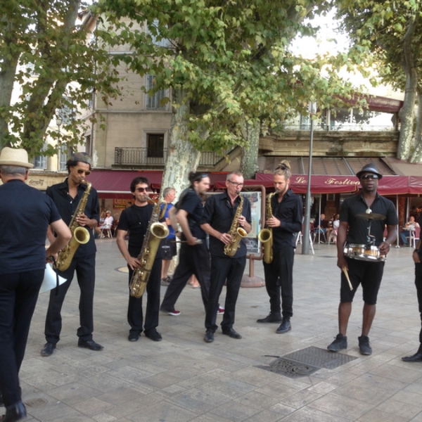 Musique dans la rue - Aix en Provence