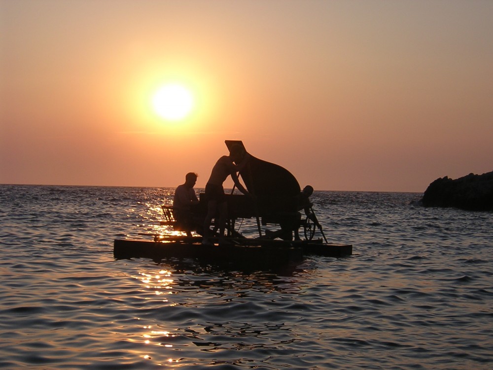 Un piano à la mer - Compagnie la Rumeur