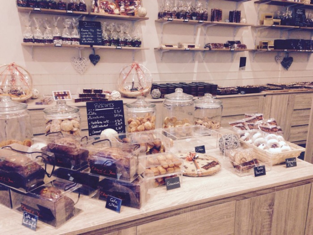 Salon de thé Artisanal biscuiterie Clément et Olivier Aubagne